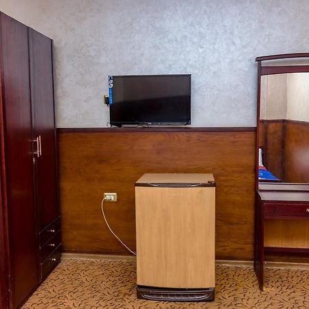 Al Tayser Hotel Damanhur Екстериор снимка